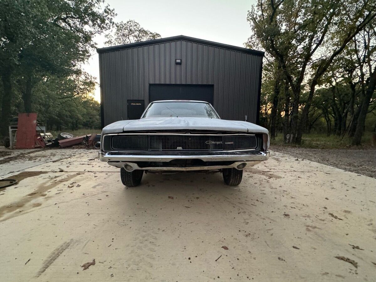 1968 Dodge Charger SE - photo 13