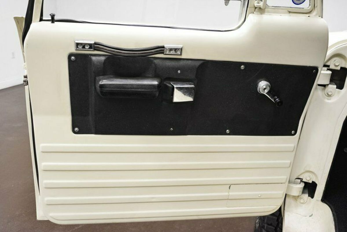 1968 Dodge Power Wagon - photo 12