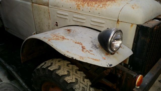 1968 Dodge Power Wagon - photo 4