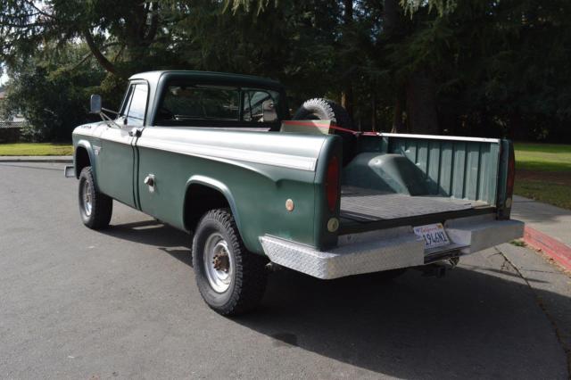 1968 Dodge Power Wagon Power Wagon 4x4 Runs Great Manual Transmission - photo 4