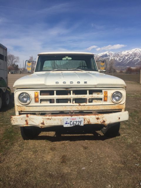 1968 Dodge Power Wagon - photo 2