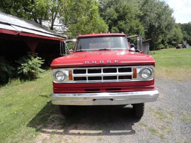 1968 dodge W300 power wagon 1968 Dodge Power Wagon W300