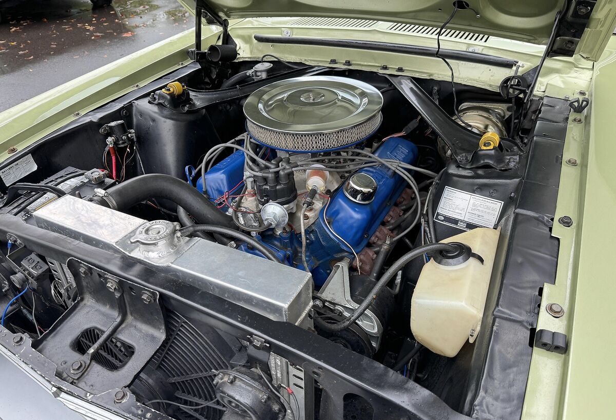 1968 FORD MUSTANG FASTBACK 289 AUTO PS PDB AC DELUXE INTERIOR CONSOLES - photo 2