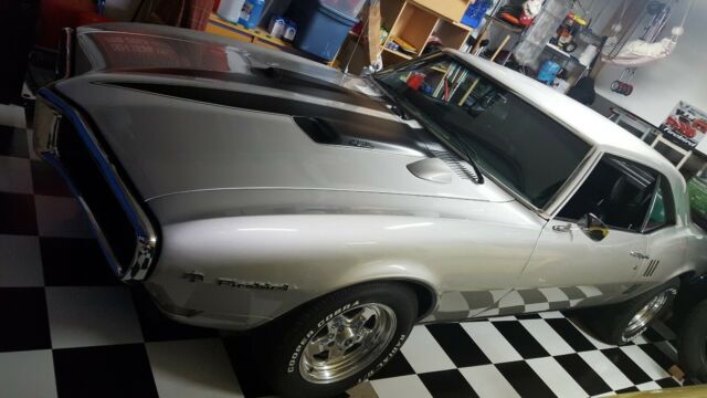 1968 Pontiac Firebird - photo 8