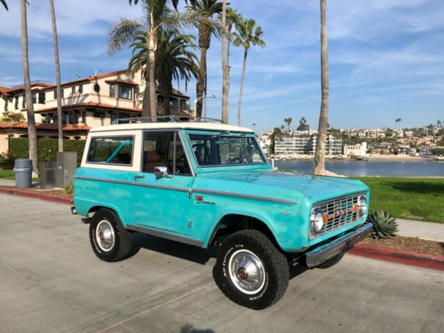 1968 Ford Bronco (coyote motor, rust free original exterior paint, leather) 1968 Ford Bronco