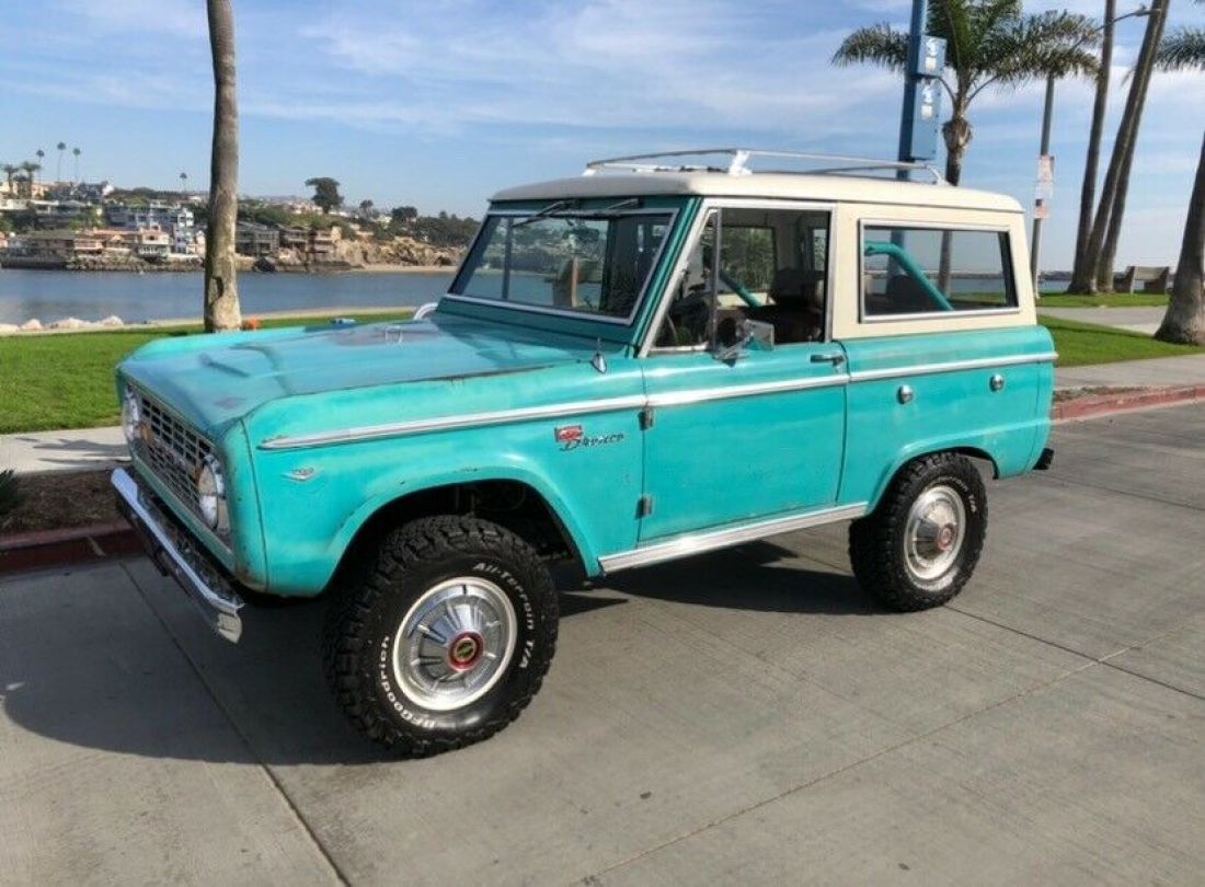 1968 Ford Bronco Sport Frame off restoration, Coyote Motor, Custom Interior 1968 Ford Bronco Sport