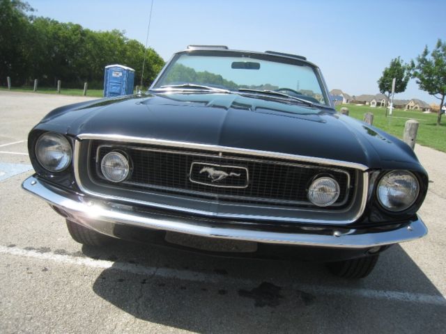 1968 Ford Convertible GT Mustang 289 C-CODE Power Top - Power steering - 1968 Ford Mustang GT Convertible