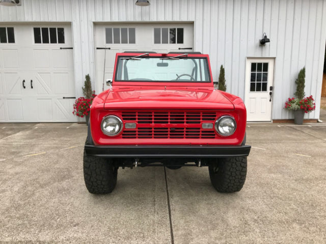 1968 Ford Bronco V8, Automatic, 4 Wheel Disc Brakes, Power Steering - photo 4