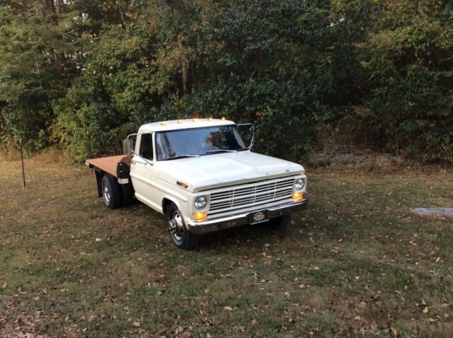 1968 Ford F-350 ( Hercules 1968 Ford F-350