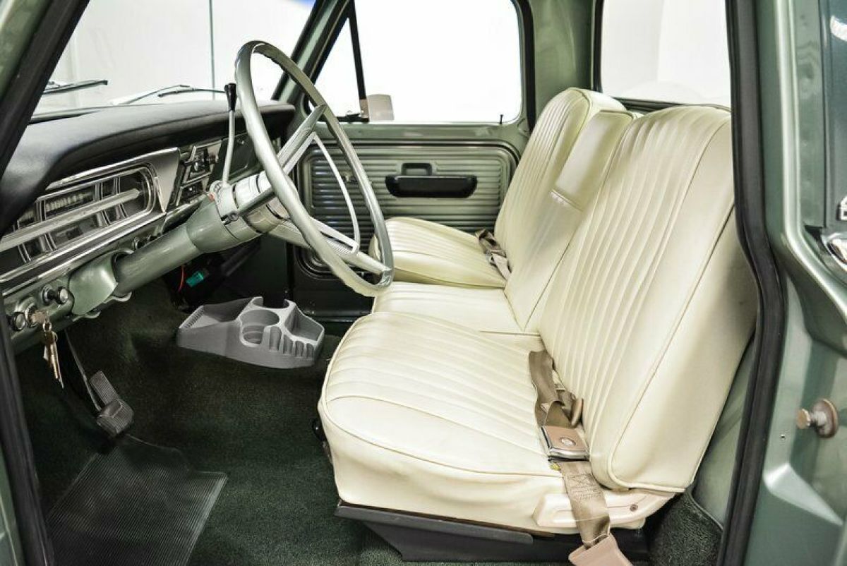 1968 Ford F-100 Custom Cab - photo 13