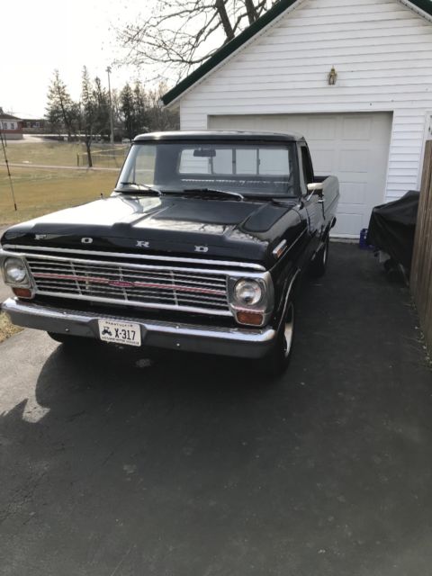 1968 Ford F-100