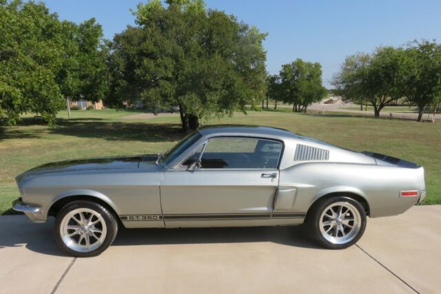 1968 Ford Mustang GT350 Eleanor Fastback - photo 13