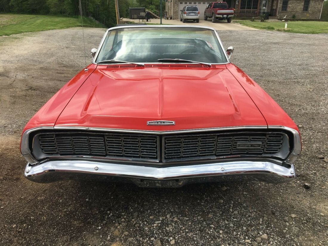 1968 Ford Galaxie - photo 2