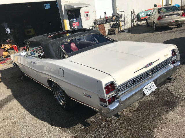 1968 Ford Galaxie - photo 2