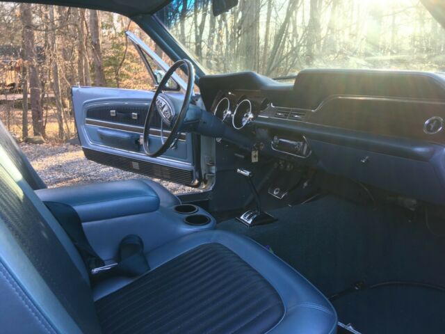 1968 Ford Mustang 2-door Sprint Coupe - photo 3