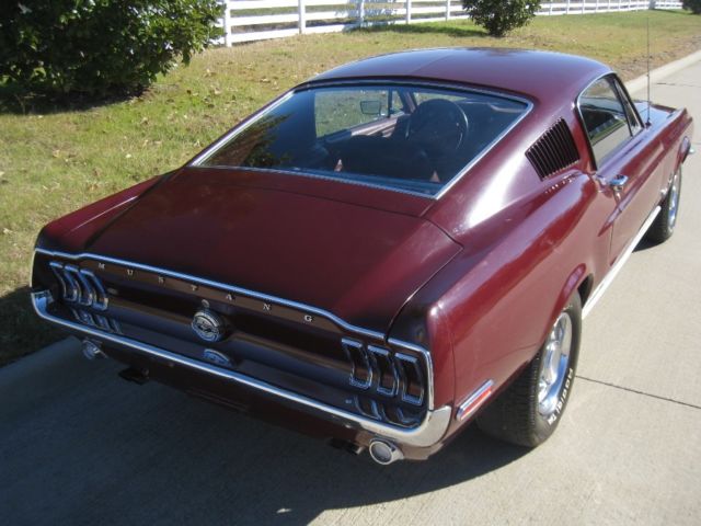 1968 Ford Mustang Fastback 2+2 - photo 2