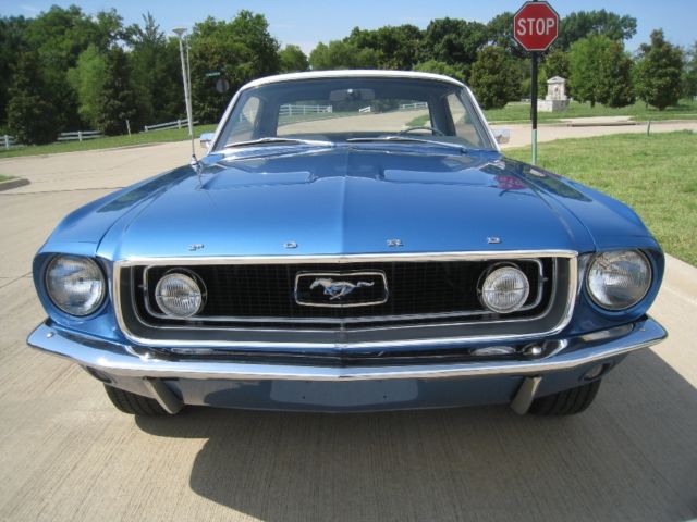 1968 Ford Mustang 390 S-code V8 4-speed factory BIG BLOCK 1968 Ford Mustang 390 4-speed