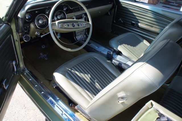 1968 Ford Mustang 302 4BBL Convertible A/C . Loaded w Options . - photo 13