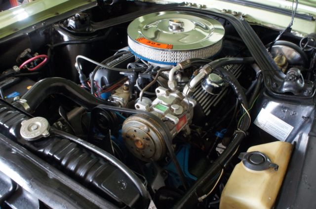 1968 Ford Mustang 302 4BBL Convertible A/C . Loaded w Options . - photo 7