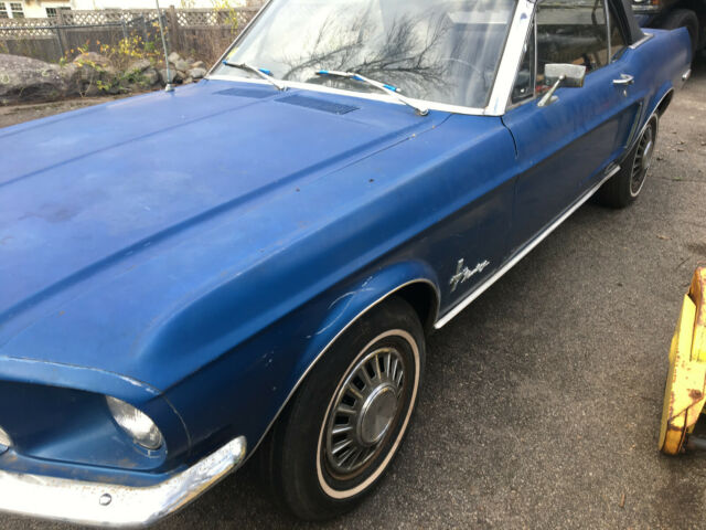 1968 Ford Mustang Convertible Project runs, drives and stops. needs restoration 1968 Ford Mustang Convertible