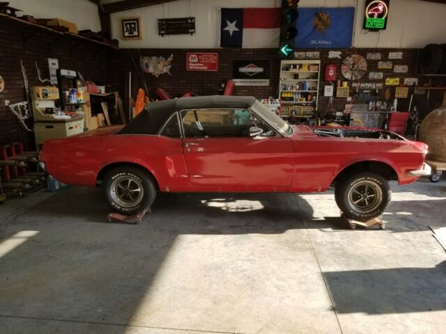 1968 Ford Mustang Convertible - photo 2
