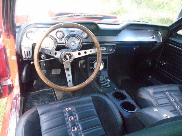 1968 Ford Mustang 5.0 G.T. Resto Mod - photo 9