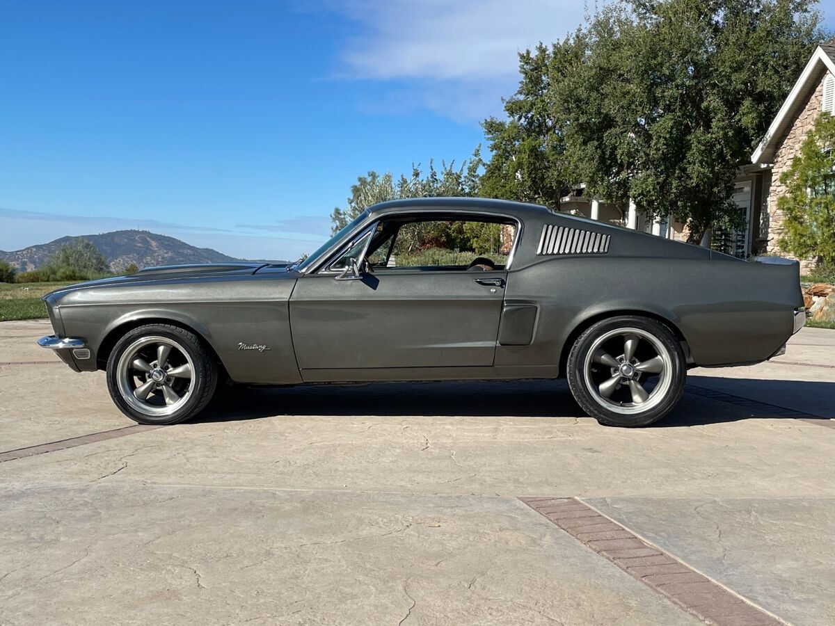 1968 Ford Mustang Eleanor Shelby GT500 Fastback - photo 8