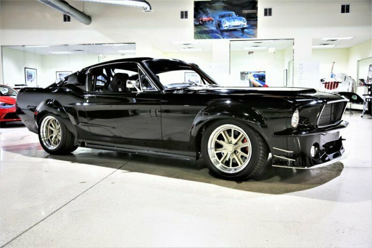 1968 Ford Mustang Fastback 1828 Miles Black Fastback 351W TWIN TURBO 6 Speed Man 1968 Ford Mustang Fastback