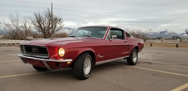 1968 Ford Mustang Fastback - Great Driver -V8 Auto - Clean Title - Nice interior 1968 Ford Mustang