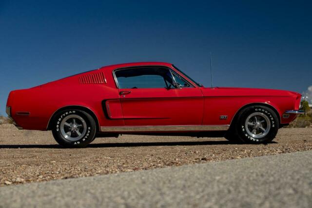 1968 Ford Mustang FASTBACK GT J-CODE 4 SPEED DUAL QUADS SHOW CAR - photo 6