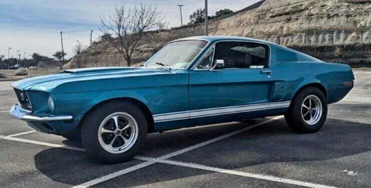 1968 Ford Mustang Mean Fastback 4 speed w/302 - photo 4