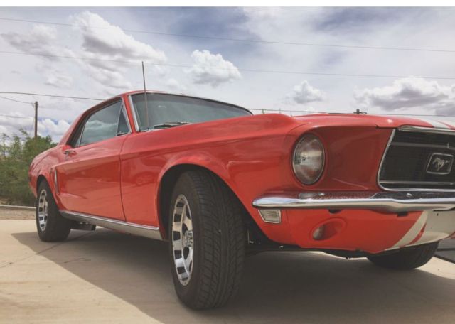 1968 Ford Mustang white leather seats with black carpet - photo 4