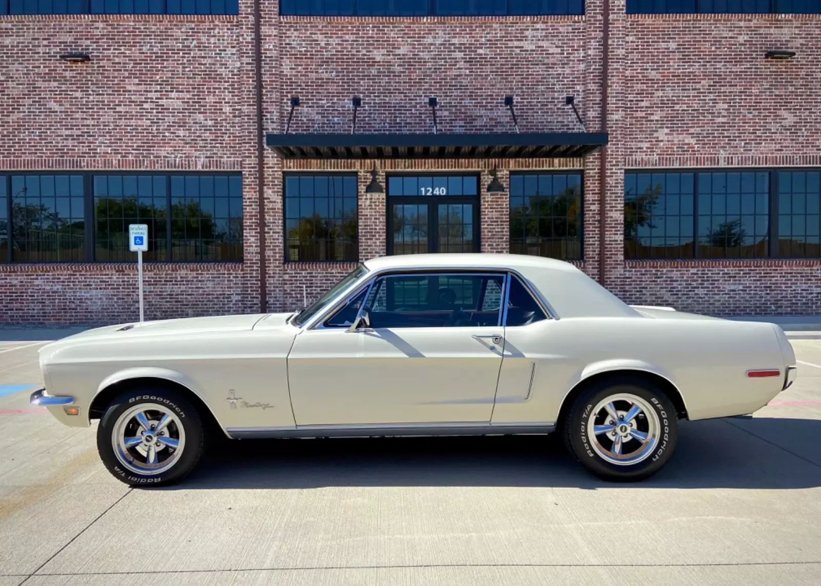 1968 Ford Mustang - photo 2