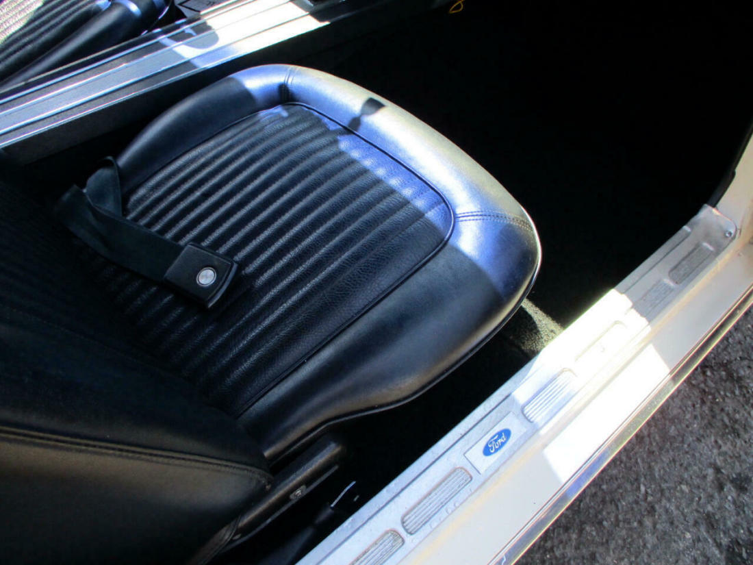 1968 Ford Mustang ** V-8 REBUILT 302 ENGINE ** - photo 13