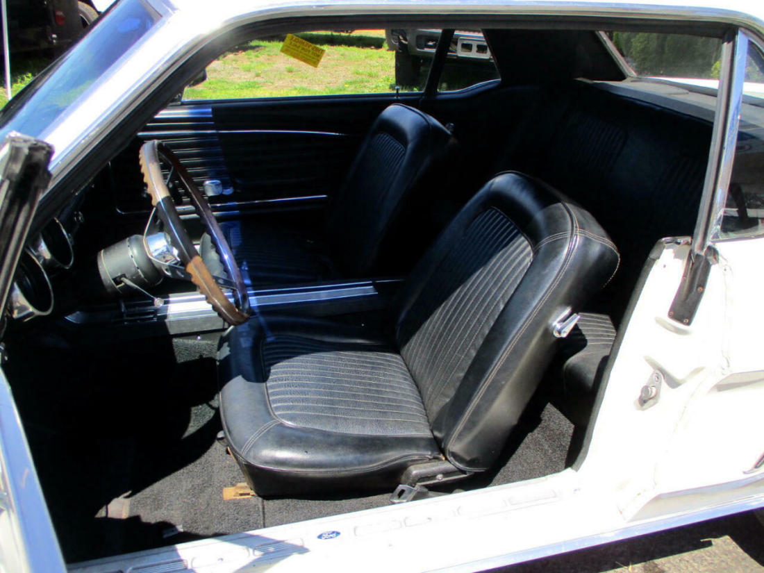 1968 Ford Mustang ** V-8 REBUILT 302 ENGINE ** - photo 9