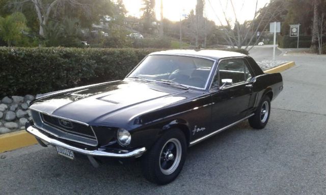 1968 FORD MUSTANG V8 WITH POWER STEERING AND POWER DISC BRAKES 1968 Ford Mustang COUPE