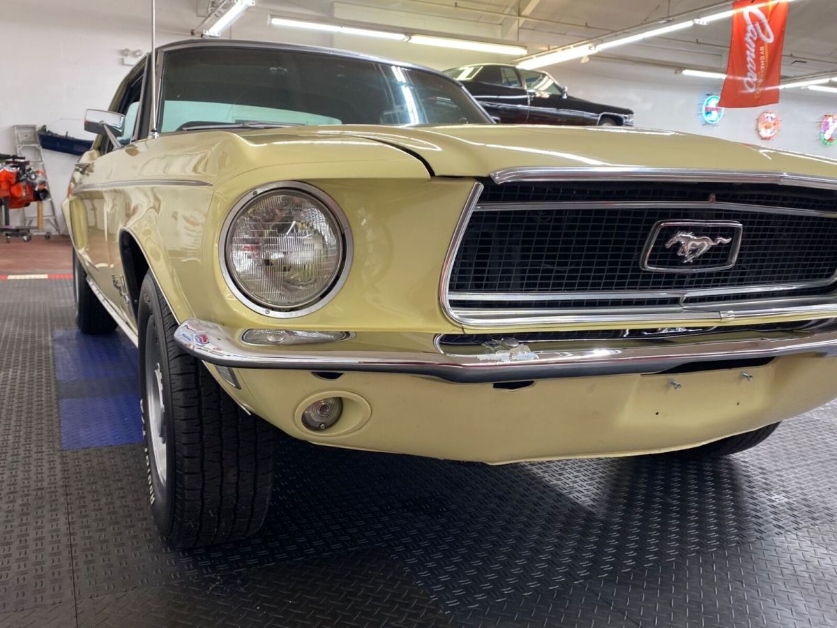 1968 Ford Mustang -COUPE - MANUAL TRANS - CLEAN BODY - SEE VIDEO - - photo 5