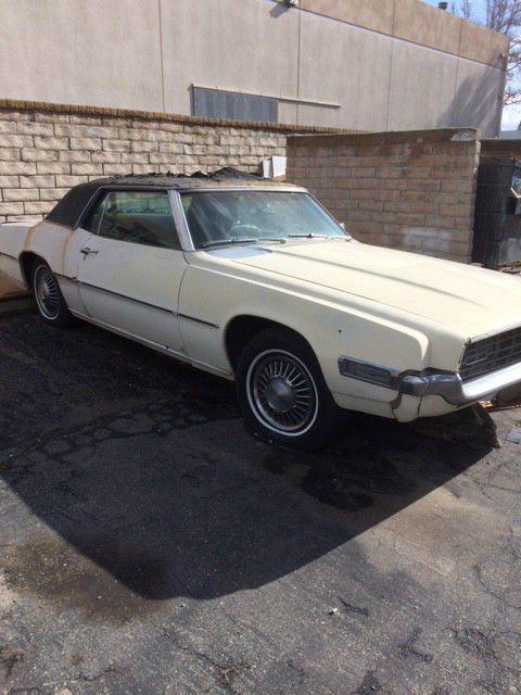 1968 Ford Thunderbird Base Hardtop 2-Door 6.4L 1968 Ford Thunderbird Base Hardtop 2-Door