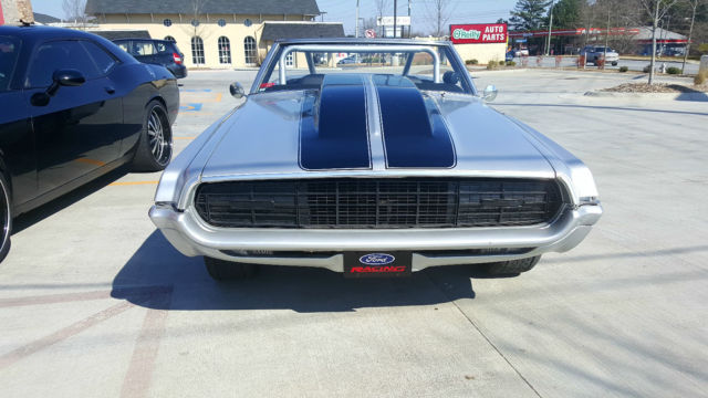 1968 Ford Thunderbird Convertible, 7.0L CUSTOM 1 OF A KIND BAD TO THE BONE 1968 Ford Thunderbird CUSTOM CONVERTIBLE