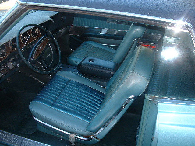 1968 Ford Thunderbird - photo 11