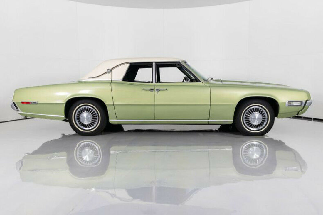 1968 Ford Thunderbird Landau - photo 12