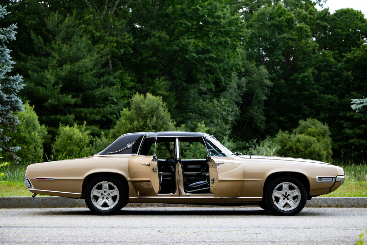 1968 Ford Thunderbird - photo 8