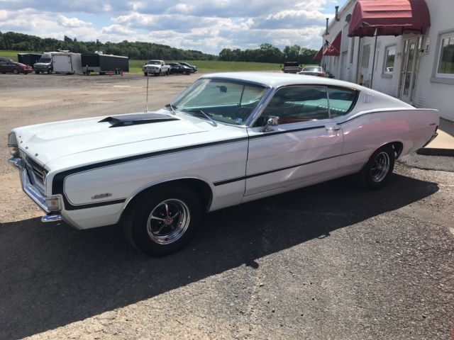 1968 Ford Torino GT - photo 2