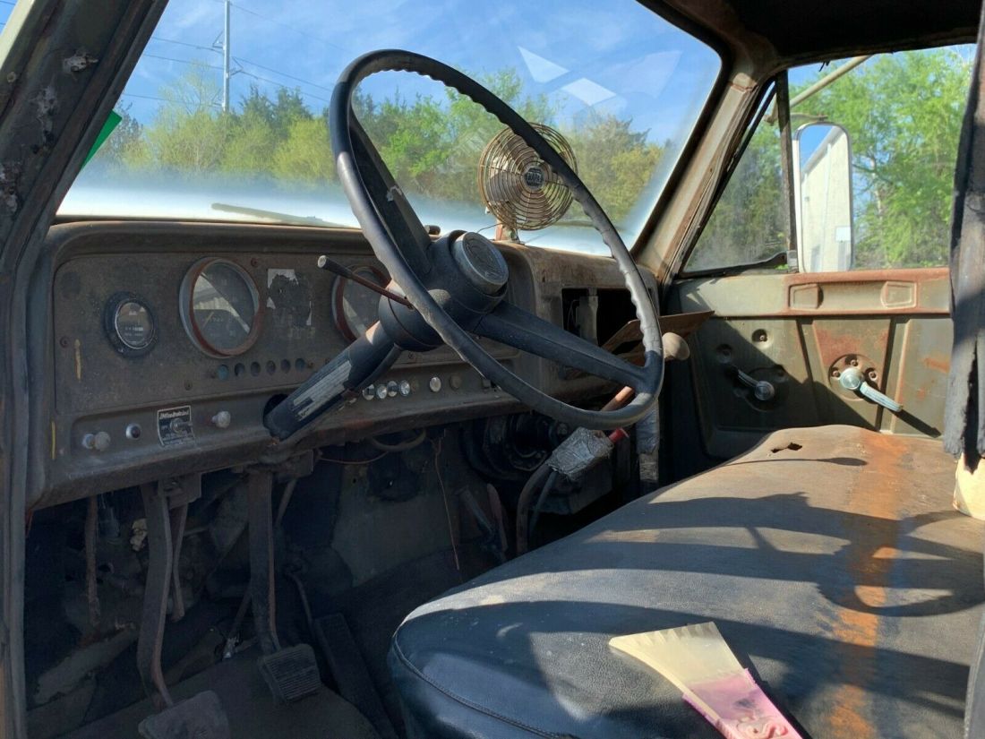 1968 GMC 6500 - photo 8