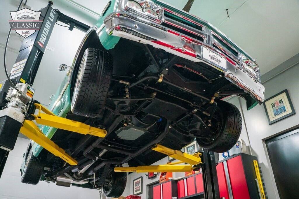 1968 GMC C10 RESTOMOD - photo 9