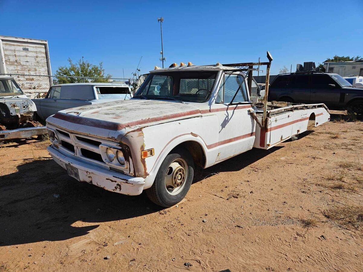 1968 GMC Car Hauler - photo 2