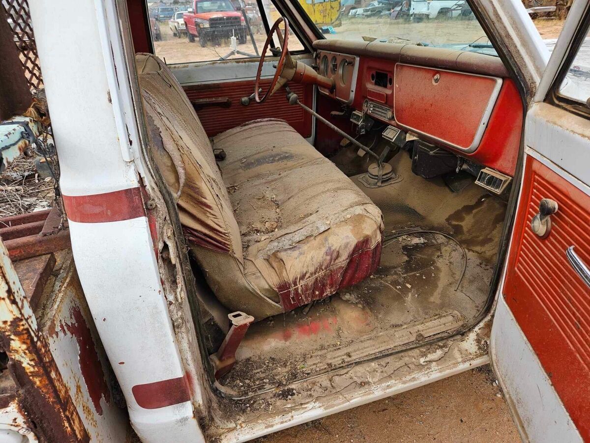 1968 GMC Car Hauler - photo 8