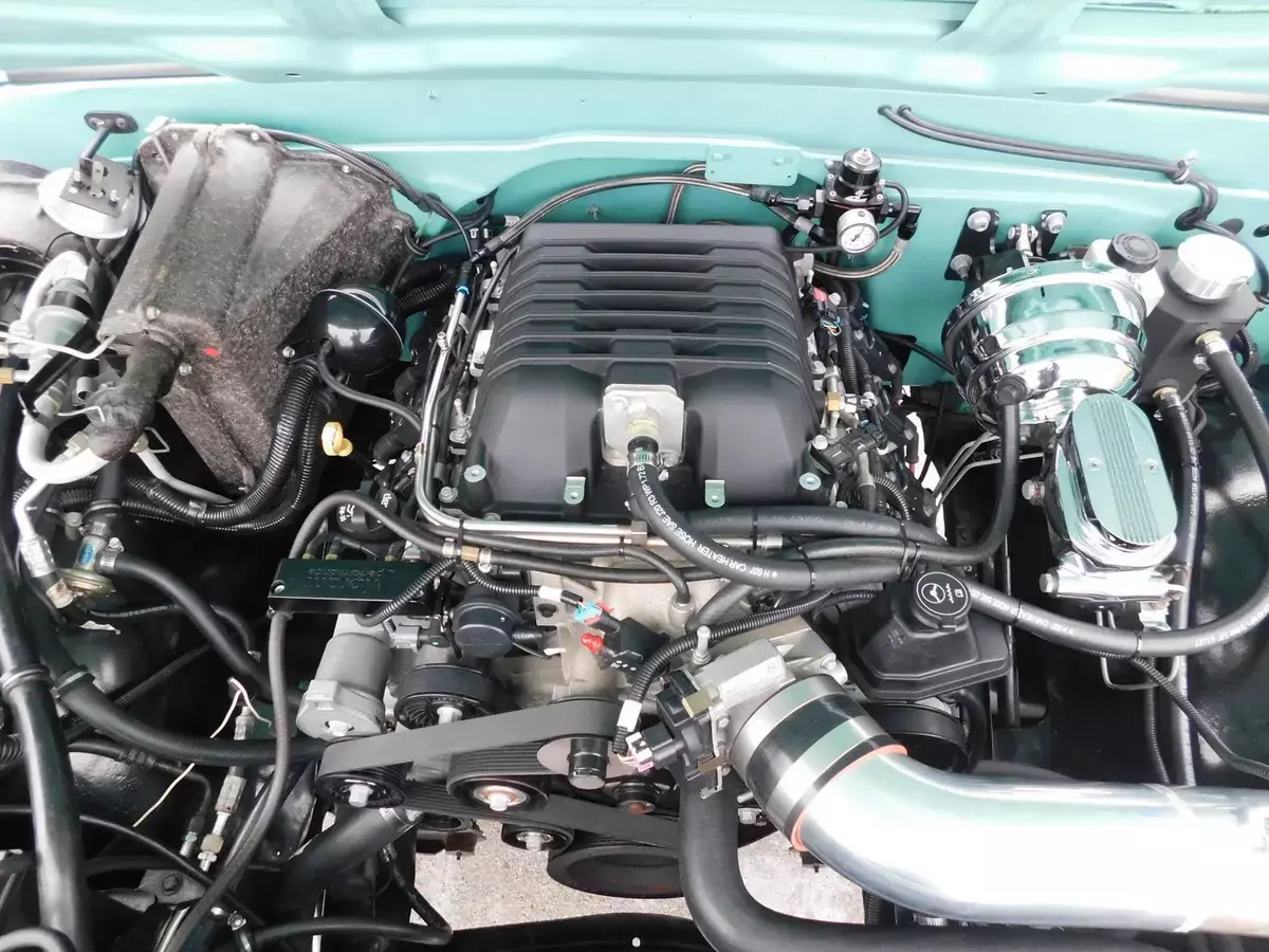 1968 GMC CE20 6.2L LSA SUPERCHARGED 5SPD AC 4WHL DISC DIGITAL DASH PWR STEERING 1968 GMC CE20 RESTOMOD