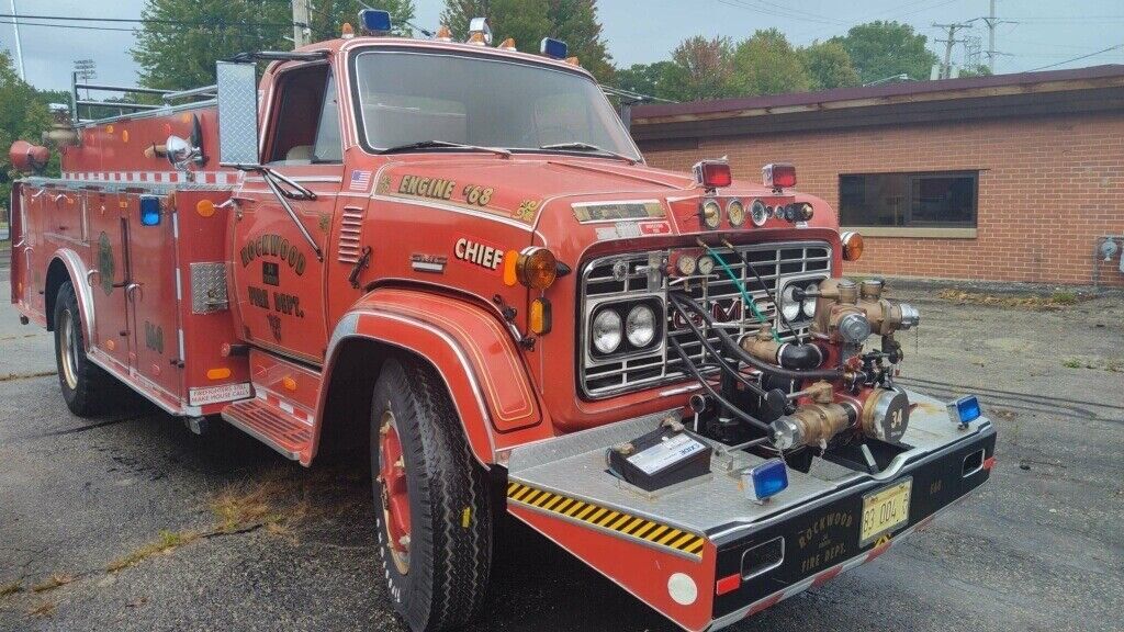 1968 GMC Firetruck Runs and drives - photo 4