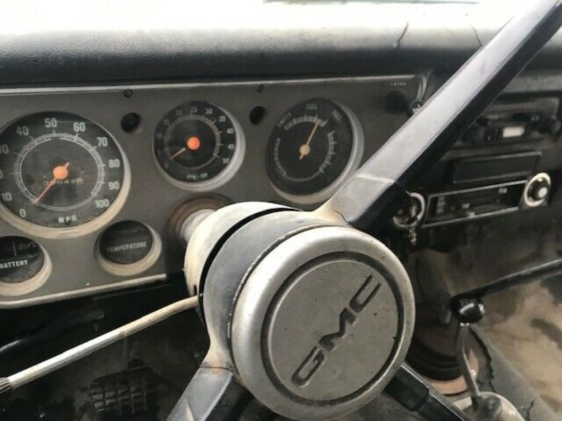 1968 Chevrolet C-10 GMC 4x4 truck Runs drives, VIDEO! Best offer! - photo 7